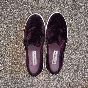 Purple velvet Steve Madden slip on sneakers